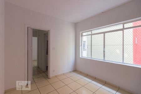 Apartamento para alugar com 37m², 1 quarto e sem vagaQuarto