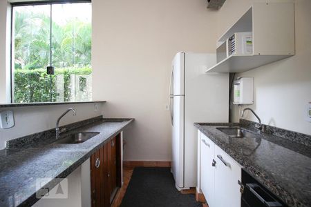 Apartamento à venda com 32m², 1 quarto e 1 vagaÁrea comum - Churrasqueira