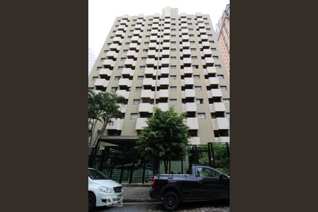 Apartamento à venda com 32m², 1 quarto e 1 vagaFachada do Prédio