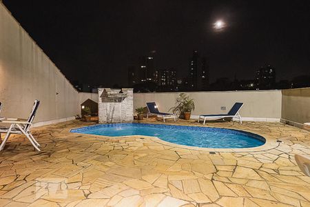 Casa à venda com 327m², 4 quartos e 5 vagasPiscina