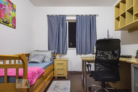 Casa à venda com 327m², 4 quartos e 5 vagasDormitório 3