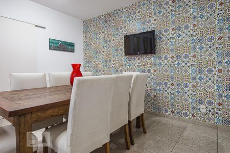 Casa à venda com 327m², 4 quartos e 5 vagasCozinha