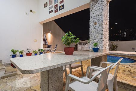 Casa à venda com 327m², 4 quartos e 5 vagasEspaço Gourmet
