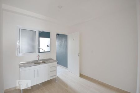 Sala de casa para alugar com 1 quarto, 45m² em Vila Cristália, São Paulo