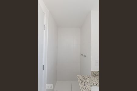 Apartamento à venda com 60m², 2 quartos e 1 vaga Apartamento à venda com 60m², 2 quartos e 1 vagaBanheiro Social