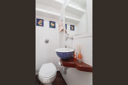Lavabo de casa à venda com 3 quartos, 240m² em Santana, São Paulo