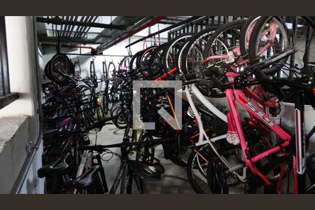 Apartamento à venda com 36m², 2 quartos e 1 vaga Apartamento à venda com 36m², 2 quartos e 1 vagaÁrea comum