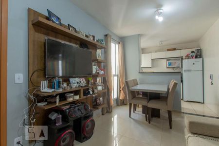 Sala de apartamento à venda com 2 quartos, 40m² em Vila Nova, Porto Alegre