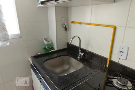 Apartamento à venda com 40m², 2 quartos e 1 vagaCozinha - Torneira