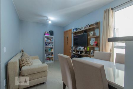 Sala de apartamento à venda com 2 quartos, 40m² em Vila Nova, Porto Alegre