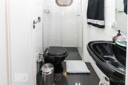 Apartamento à venda com 260m², 3 quartos e 4 vagasBanheiro da Suite