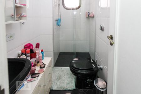 Apartamento à venda com 260m², 3 quartos e 4 vagasBanheiro da Suite 03