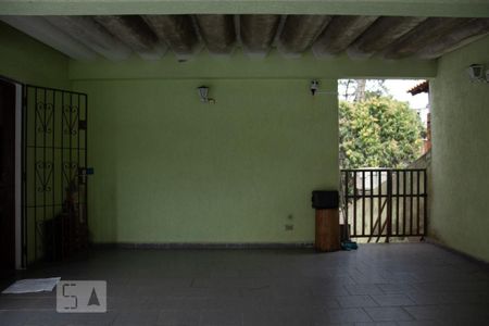 Casa à venda com 280m², 3 quartos e 2 vagas Casa à venda com 280m², 3 quartos e 2 vagasGaragem