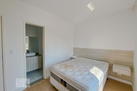 Casa à venda com 115m², 3 quartos e 2 vagasSuite 3