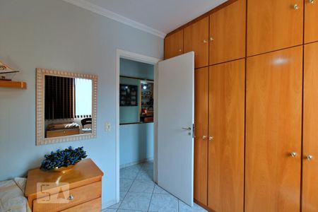 Apartamento à venda com 74m², 3 quartos e 2 vagasQuarto 2