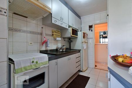 Apartamento à venda com 74m², 3 quartos e 2 vagasCozinha