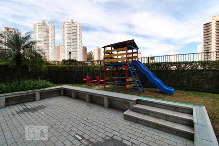 Apartamento à venda com 74m², 3 quartos e 2 vagasÁrea Comum - Playground