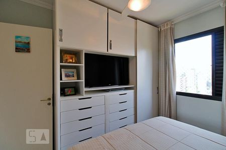 Apartamento à venda com 74m², 3 quartos e 2 vagasSuíte