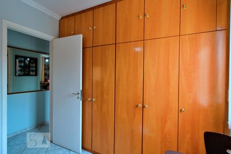Apartamento à venda com 74m², 3 quartos e 2 vagasQuarto 2