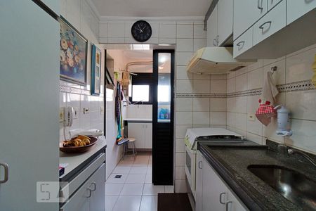 Apartamento à venda com 74m², 3 quartos e 2 vagasCozinha