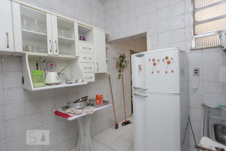 Apartamento à venda com 60m², 2 quartos e sem vagaCozinha