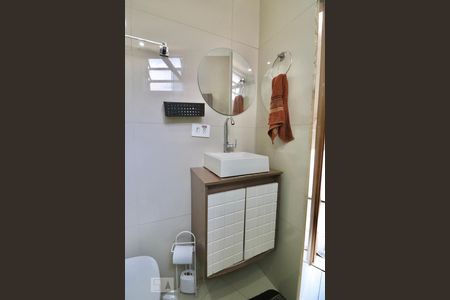 Studio à venda com 26m², 1 quarto e sem vaga Studio à venda com 26m², 1 quarto e sem vagaBanheiro