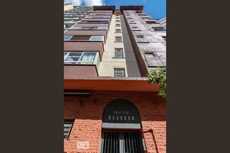 Studio à venda com 26m², 1 quarto e sem vaga Studio à venda com 26m², 1 quarto e sem vagaFachada
