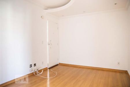 Sala de apartamento para alugar com 2 quartos, 47m² em Camargos, Belo Horizonte