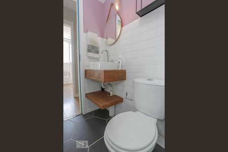 Apartamento à venda com 55m², 2 quartos e 1 vagaBanheiro Social