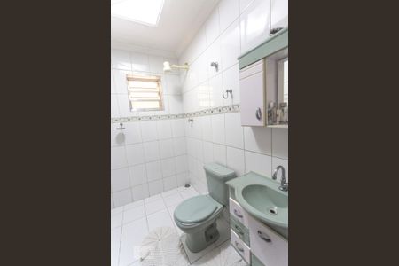 Casa à venda com 150m², 5 quartos e 2 vagasBanheiro