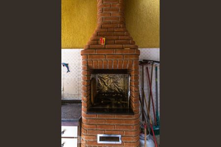 Casa à venda com 150m², 5 quartos e 2 vagasChurrasqueira