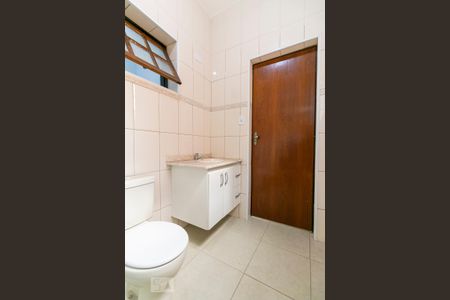 Casa à venda com 150m², 3 quartos e 2 vagasBanheiro da Suíte