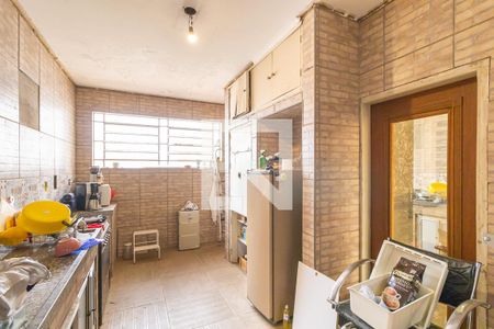 Casa à venda com 210m², 4 quartos e 2 vagas Casa à venda com 210m², 4 quartos e 2 vagasCozinha