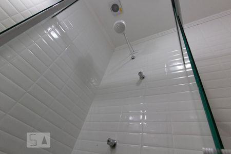 Apartamento à venda com 41m², 2 quartos e sem vaga Apartamento à venda com 41m², 2 quartos e sem vagaChuveiro