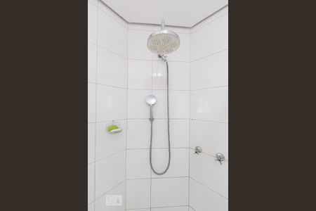 Apartamento à venda com 210m², 4 quartos e 5 vagas Apartamento à venda com 210m², 4 quartos e 5 vagasBanheiro Suite 2