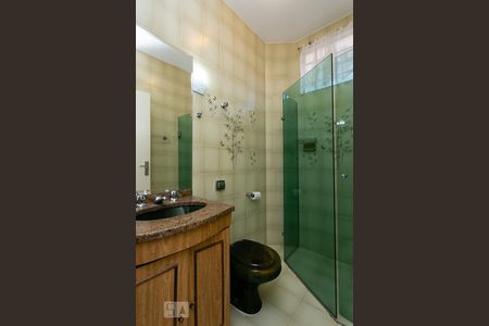 Casa à venda com 140m², 4 quartos e 3 vagas Casa à venda com 140m², 4 quartos e 3 vagasBanheiro