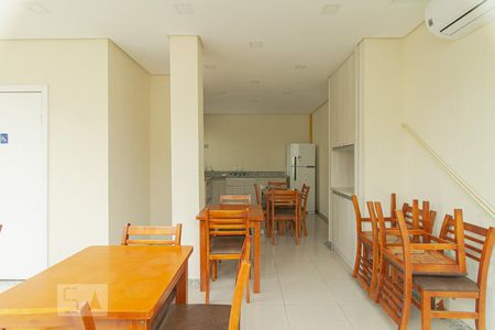 Apartamento à venda com 47m², 2 quartos e 1 vaga Apartamento à venda com 47m², 2 quartos e 1 vagaÁrea comum - Salão de festas