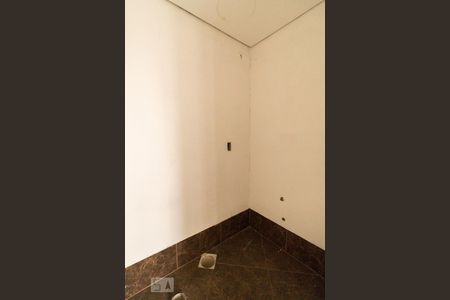 Apartamento à venda com 140m², 4 quartos e 1 vaga Apartamento à venda com 140m², 4 quartos e 1 vagaLavabo