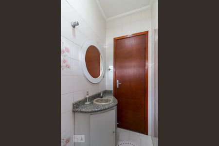 Casa à venda com 195m², 3 quartos e 3 vagasLavabo