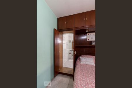 Casa à venda com 195m², 3 quartos e 3 vagasBanheiro quarto 3 suíte