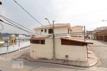 Casa à venda com 195m², 3 quartos e 3 vagasVista varanda quarto 3 suíte
