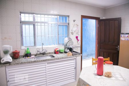 Casa à venda com 125m², 3 quartos e 2 vagasCozinha
