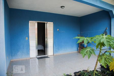 Casa à venda com 125m², 3 quartos e 2 vagasVaranda do quarto 1