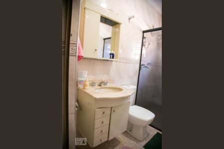 Casa à venda com 125m², 3 quartos e 2 vagasBanheiro 2