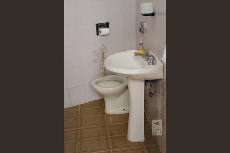 Casa à venda com 167m², 5 quartos e 2 vagasBanheiro Edicula