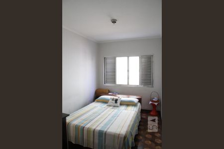 Casa à venda com 167m², 5 quartos e 2 vagasQuarto 2