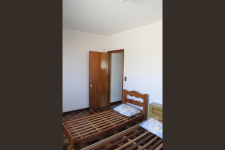 Casa à venda com 167m², 5 quartos e 2 vagasQuarto 3