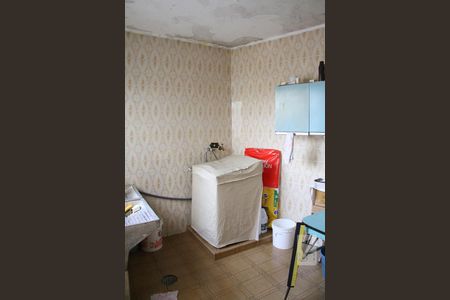 Casa à venda com 167m², 5 quartos e 2 vagasLavanderia