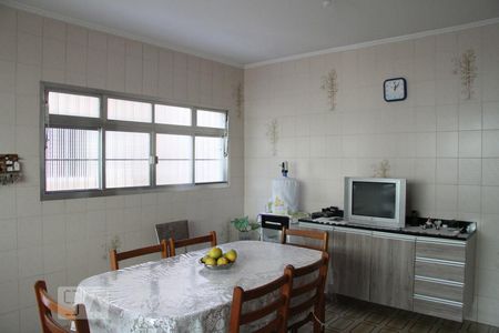 Casa à venda com 167m², 5 quartos e 2 vagasCozinha