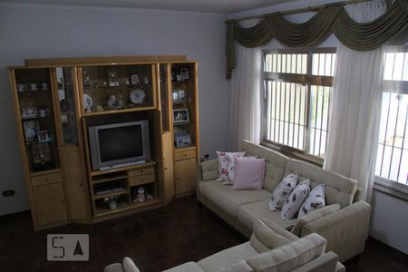 Casa à venda com 167m², 5 quartos e 2 vagasSala